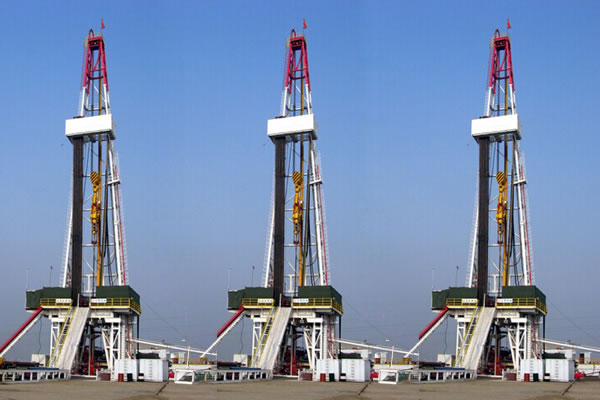 ZJ70-4500LDB-Skid-Mounted-Drilling-Rig